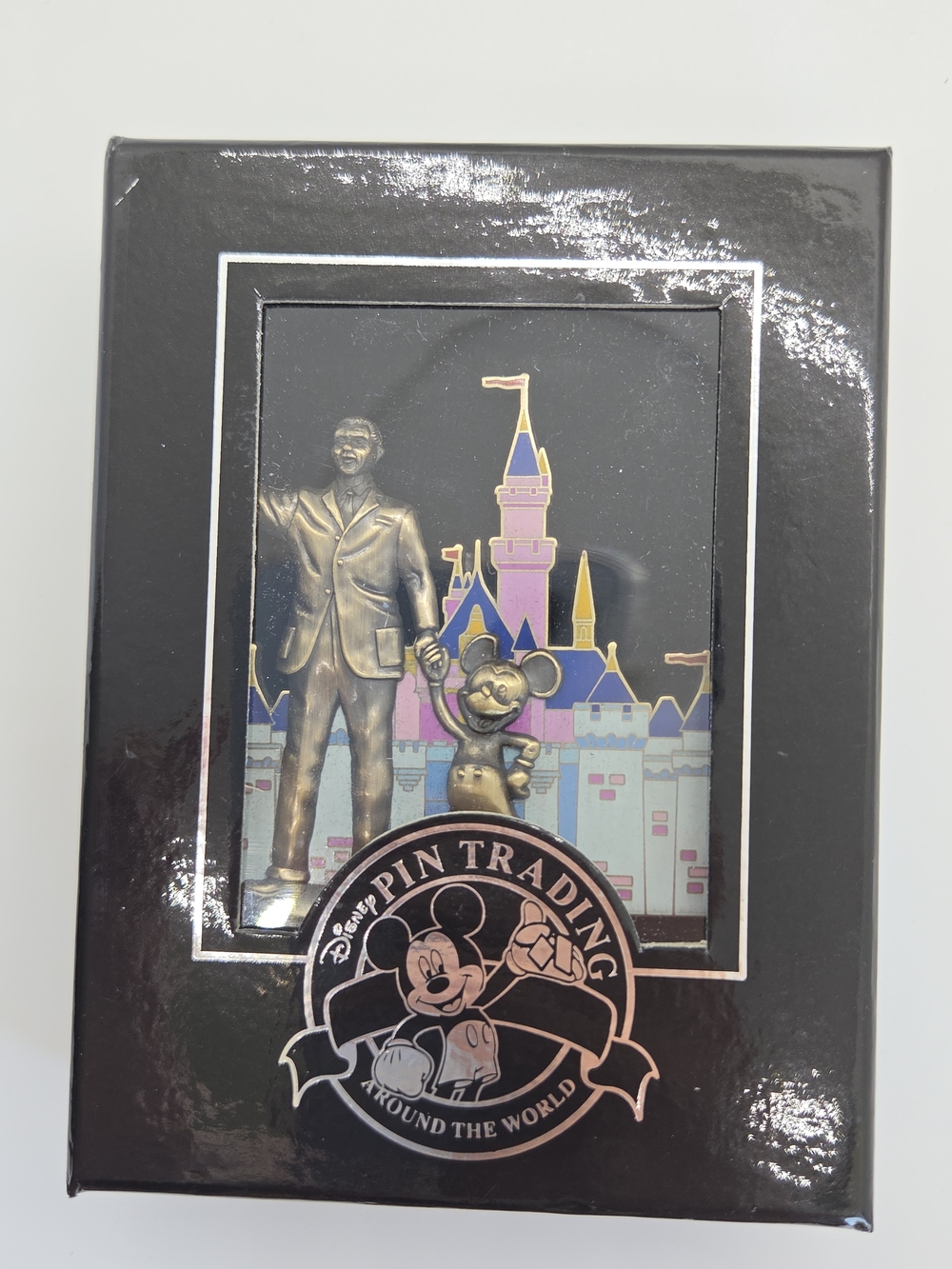 Disneyland Partners Statue Sleeping Beauty Castle 3D Disney Pin, Jumbo